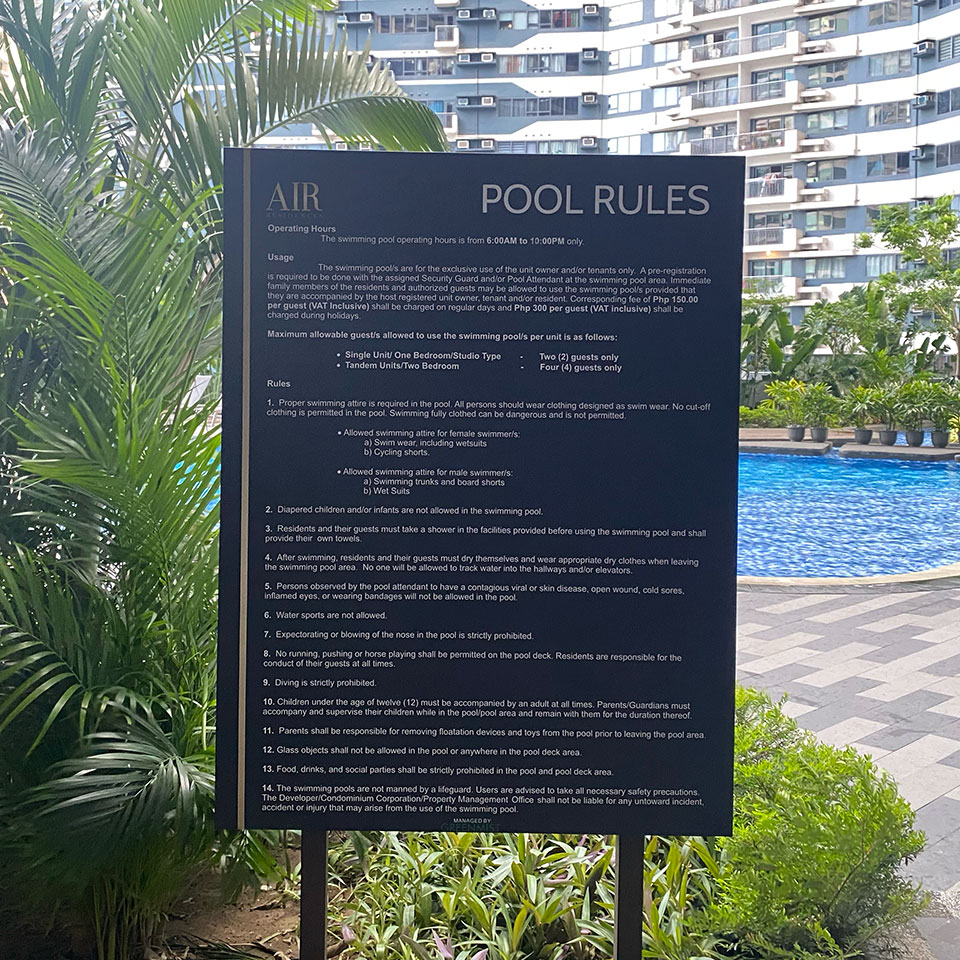 Air Residencesのプールの使用ルール